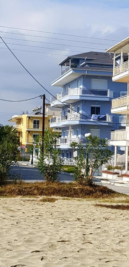 D&B Apartment 3 Paralia Katerinis Exterior photo